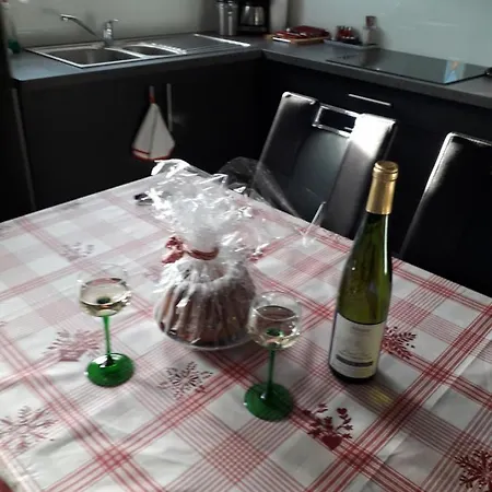 Maison De Tante Louise 펜션 *